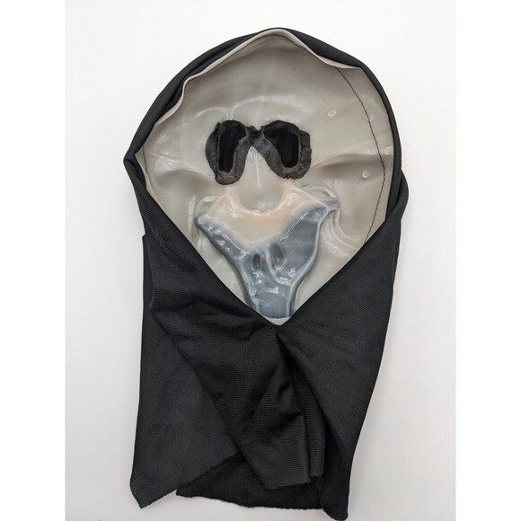 Halloween Goblin Ghost Face Mask Silly Grin Smile Teeth Glows In Dark Blk Shroud - Picture 6 of 10